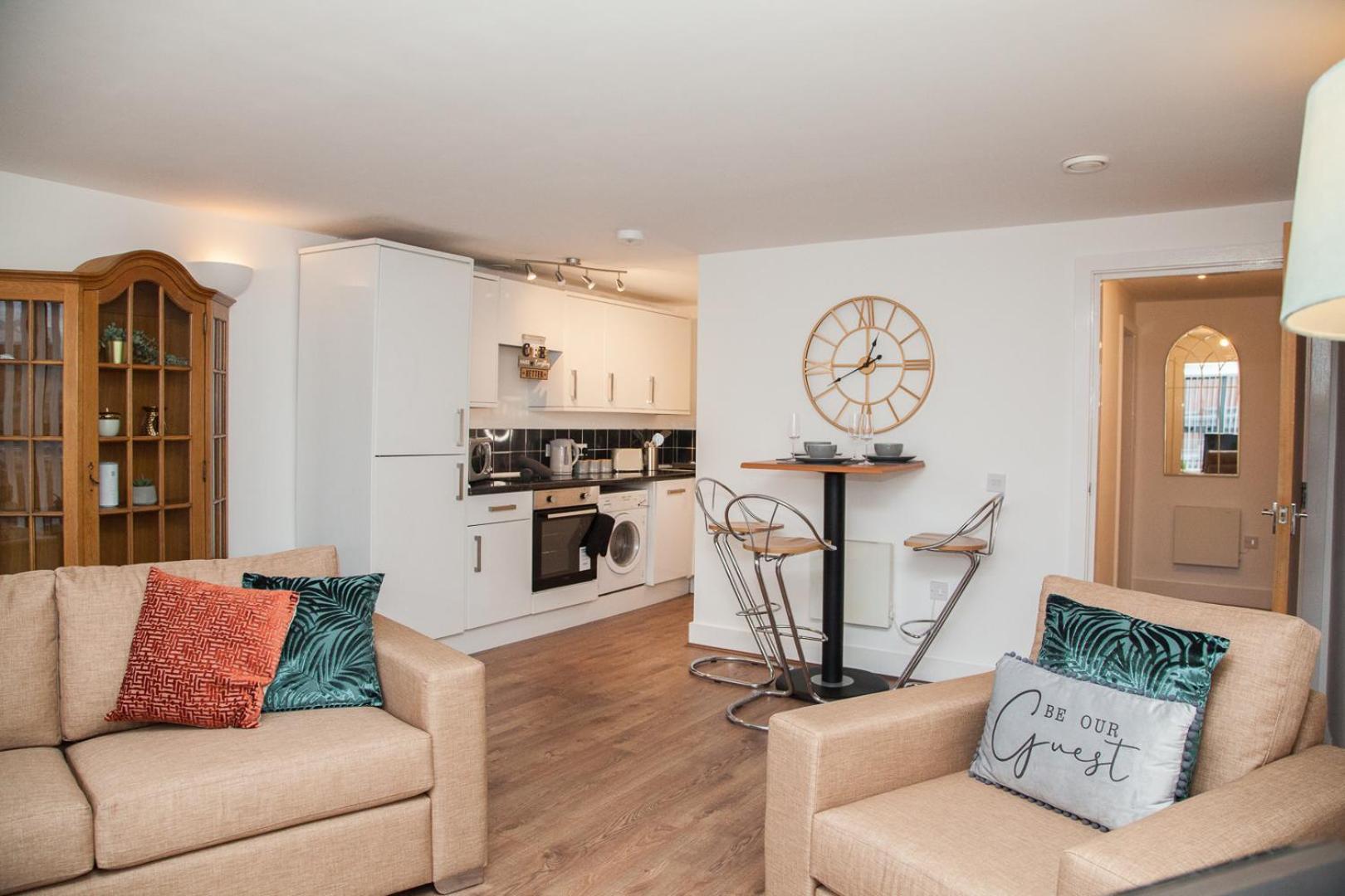 Penthouse - Liverpool City Centre - Nhs Stays - Liverpool Royal Hospital Экстерьер фото