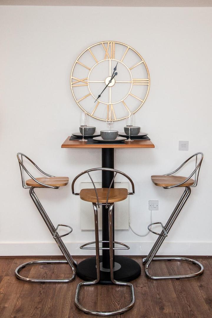 Penthouse - Liverpool City Centre - Nhs Stays - Liverpool Royal Hospital Экстерьер фото