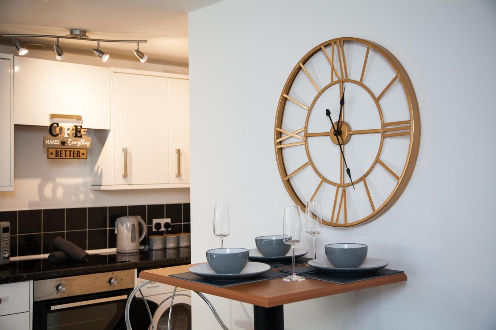 Penthouse - Liverpool City Centre - Nhs Stays - Liverpool Royal Hospital Экстерьер фото